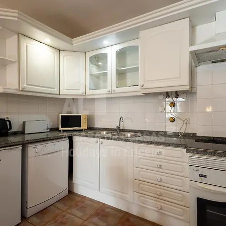 By Acasadascasas 아파트 에리세이라