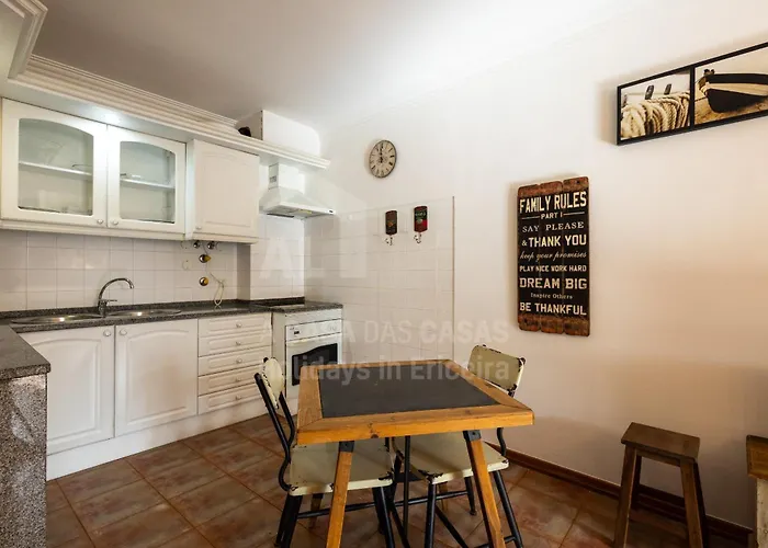 By Acasadascasas 公寓 埃里塞拉